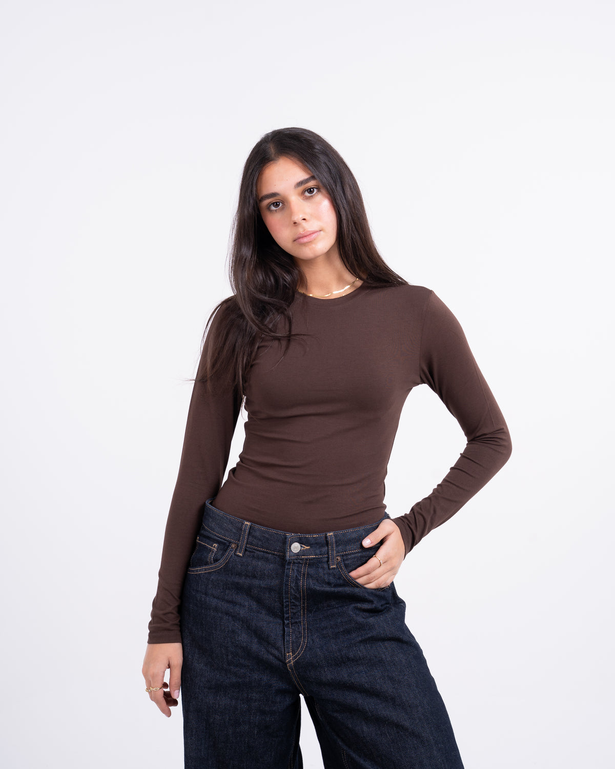 ROUND LONG SLEEVE COTTON TOP - BROWN