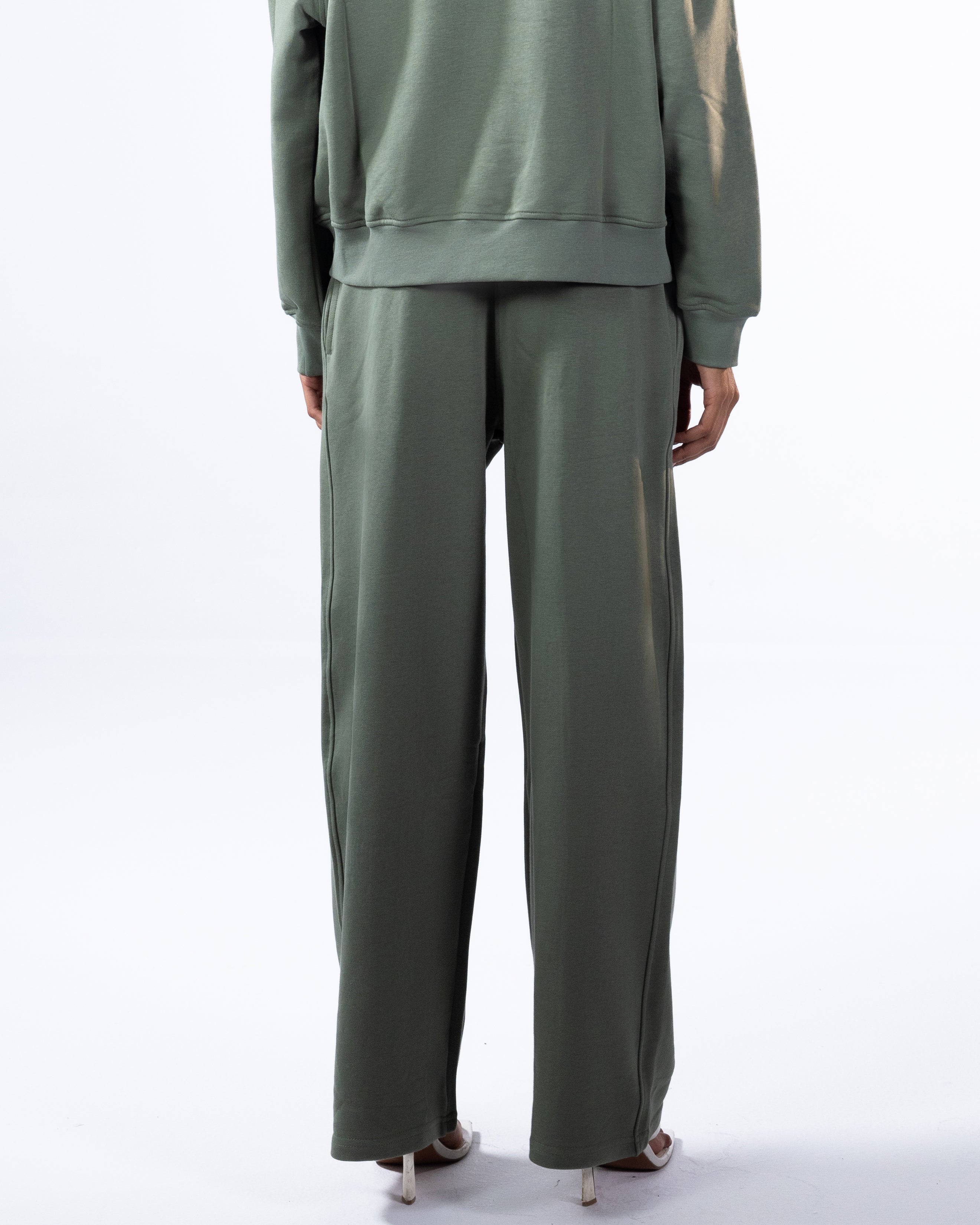 RELAXED SWEATPANTS - OLIVE