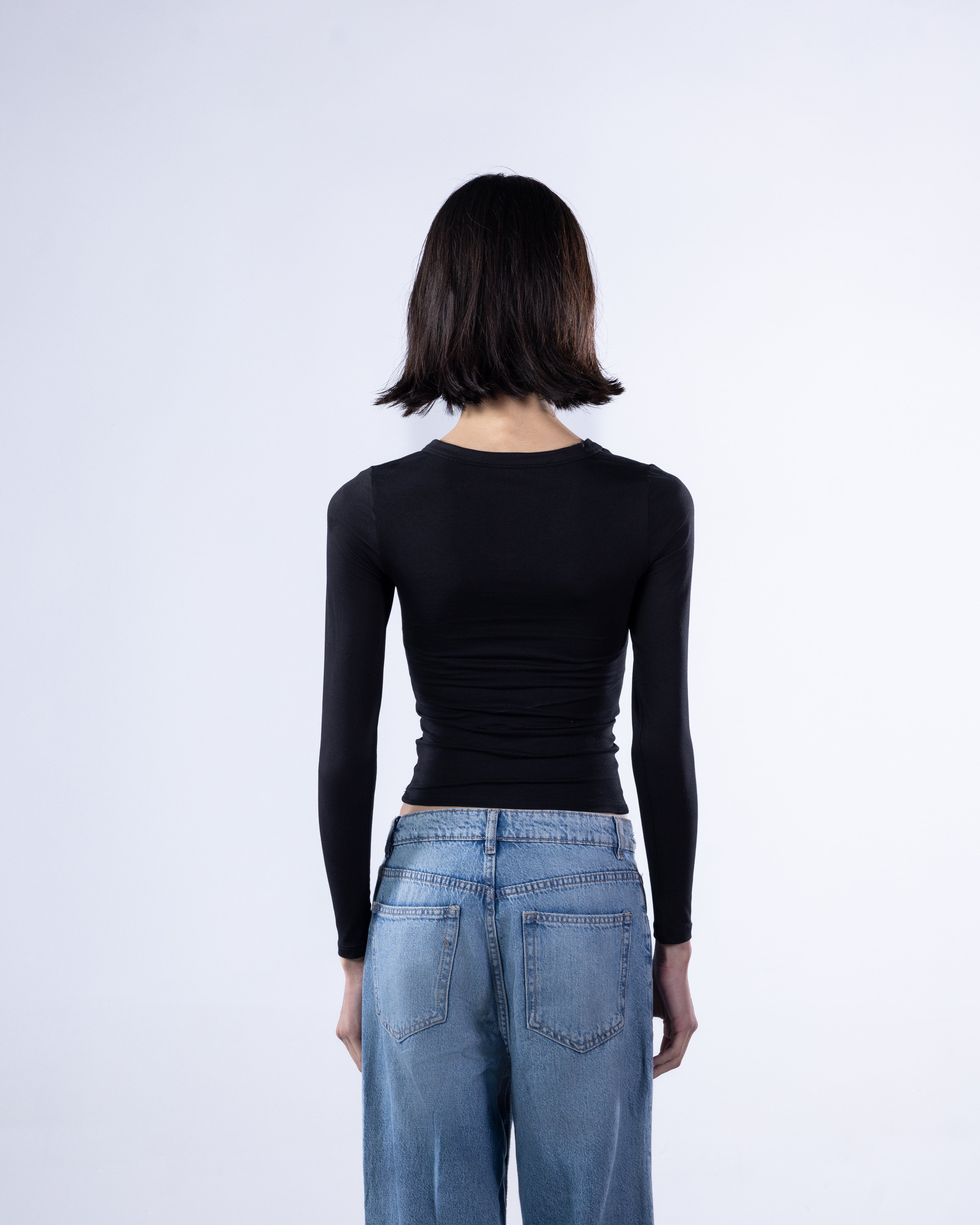 V-NECK LONG SLEEVE COTTON TOP - BLACK
