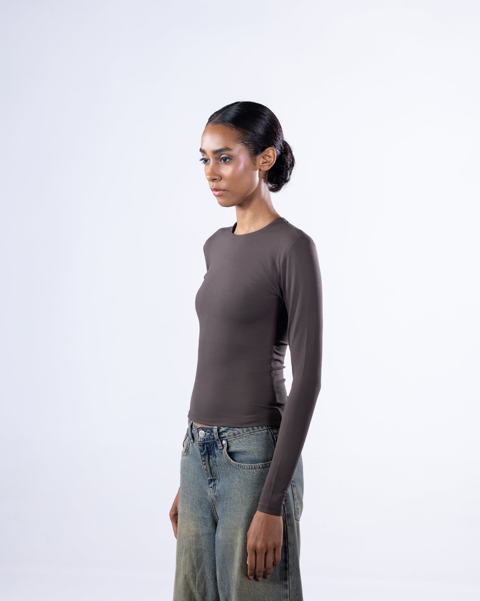 ROUND AERO CONTOUR LONG SLEEVE TOP - TAUPE