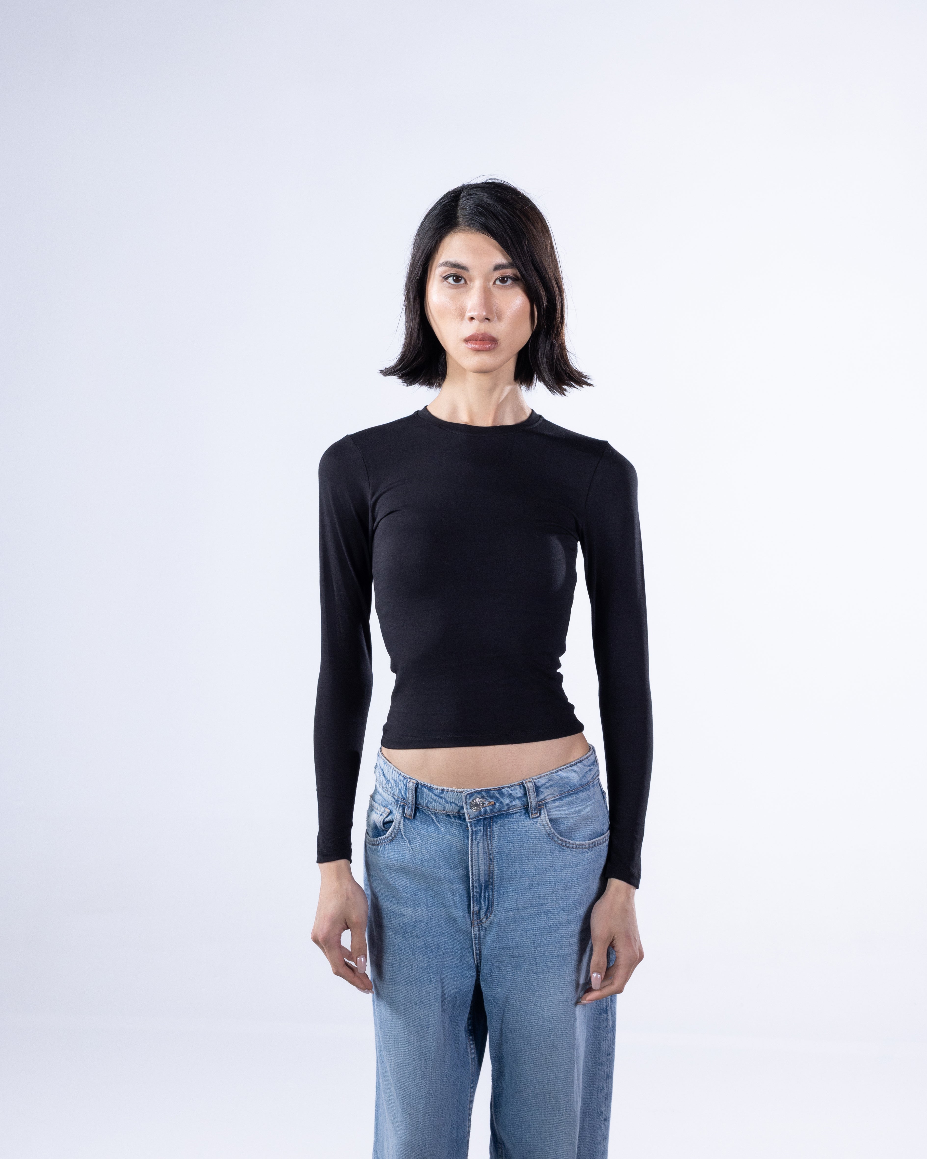 ROUND LONG SLEEVE COTTON TOP - BLACK