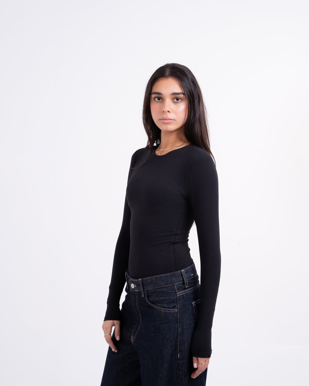 ROUND AERO CONTOUR LONG SLEEVE TOP - BLACK
