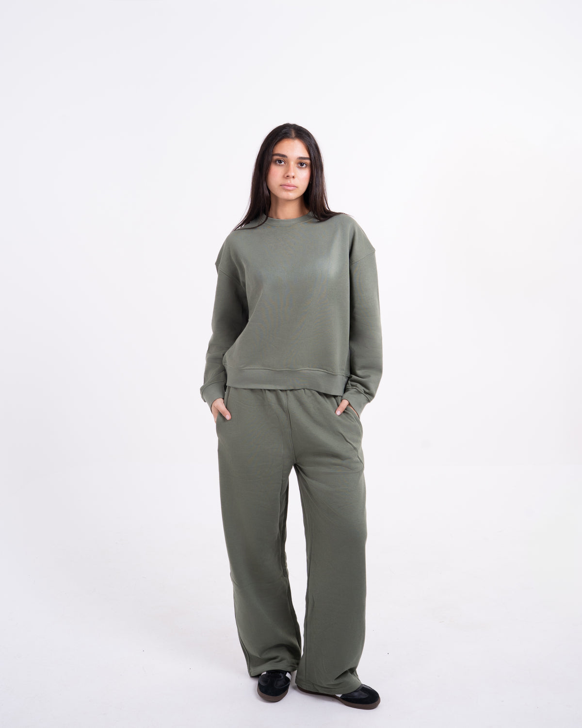 RELAXED SET - OLIVE