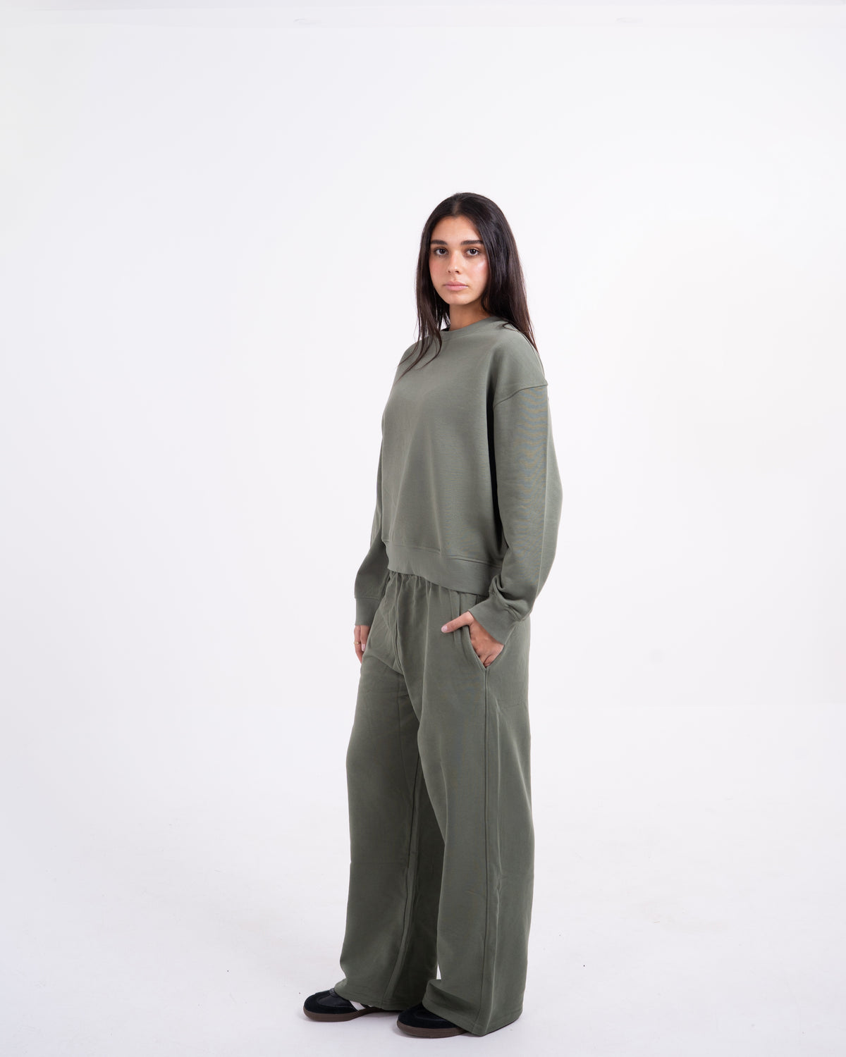 RELAXED SET - OLIVE
